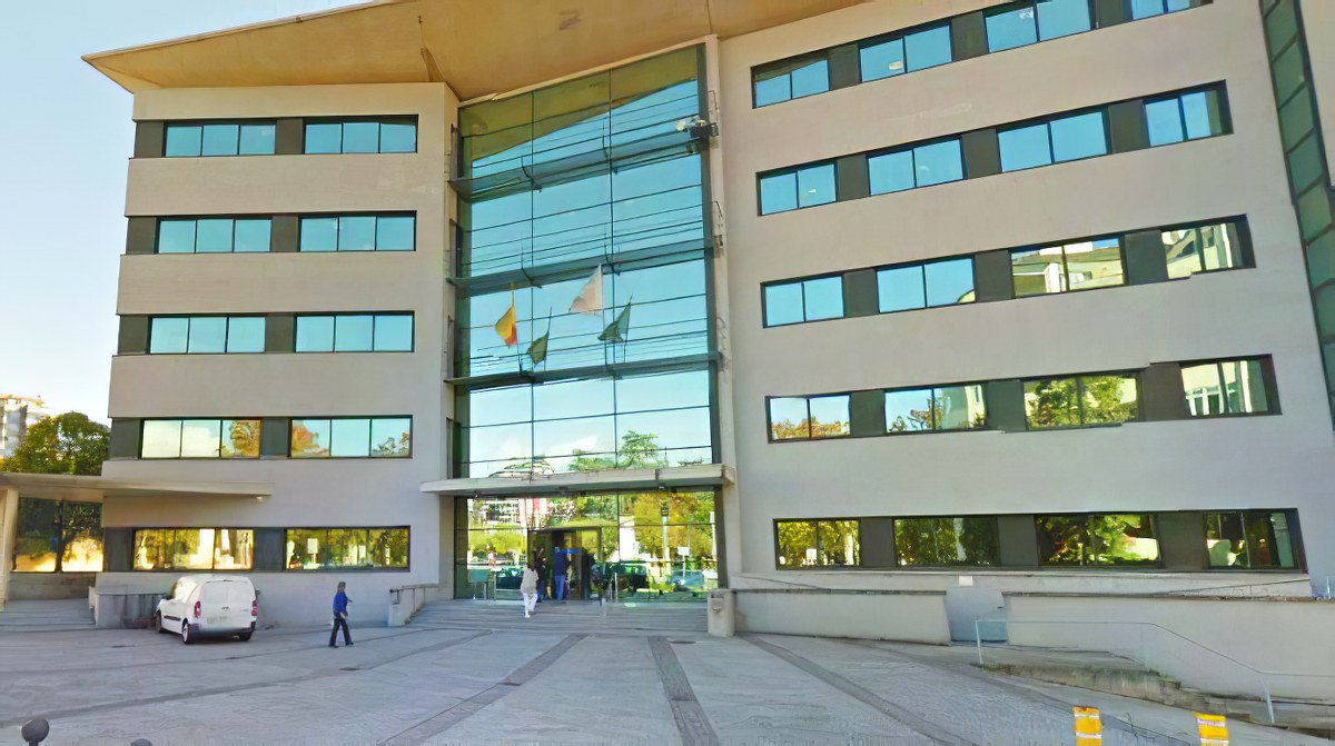 Una jueza procesa en Lugo a un supuesto despacho ‘low cost’ por intrusismo profesional