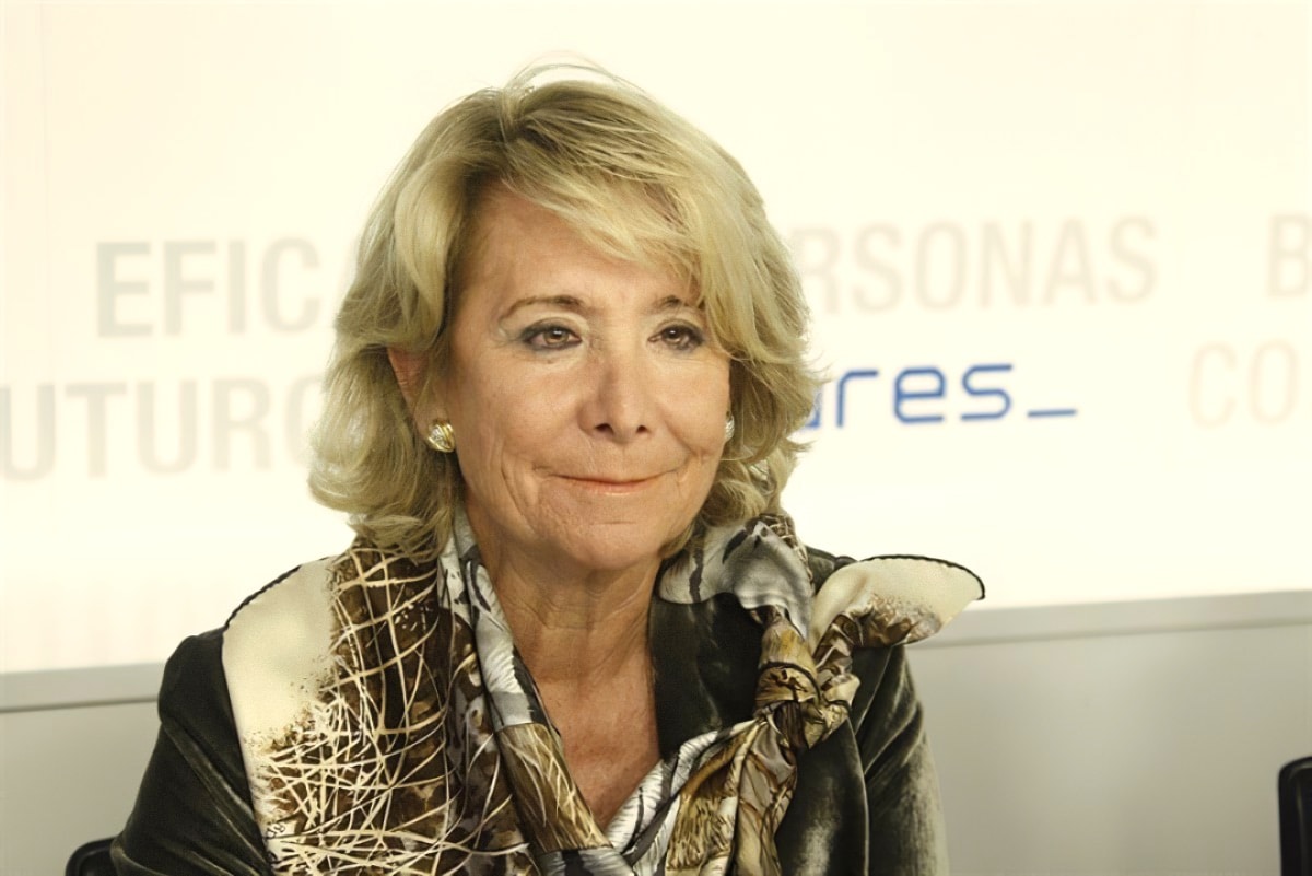Esperanza Aguirre anuncia que se querellará contra Bárcenas por mentir al afirmar que ella recibió 60.000 euros