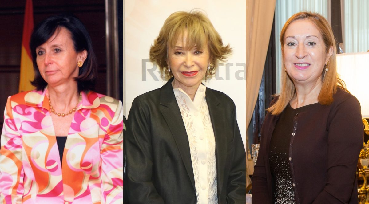 María Emilia Casas, María Teresa Fernández de la Vega y Ana Pastor, galardonadas con la Medalla de Honor del Colegio de Registradores