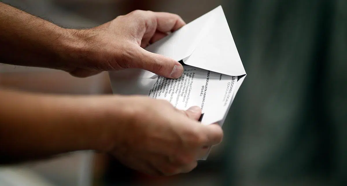 Los casi 500 notarios de Cataluña estarán de guardia durante la jornada electoral del domingo