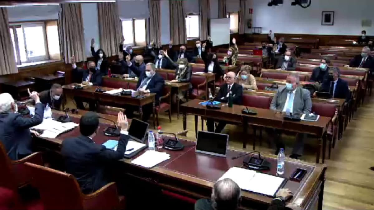 La Comisión de Justicia del Senado aprueba por 18 votos a favor y 11 en contra la reforma de la LOPJ que impedirá nombramientos de un CGPJ en funciones