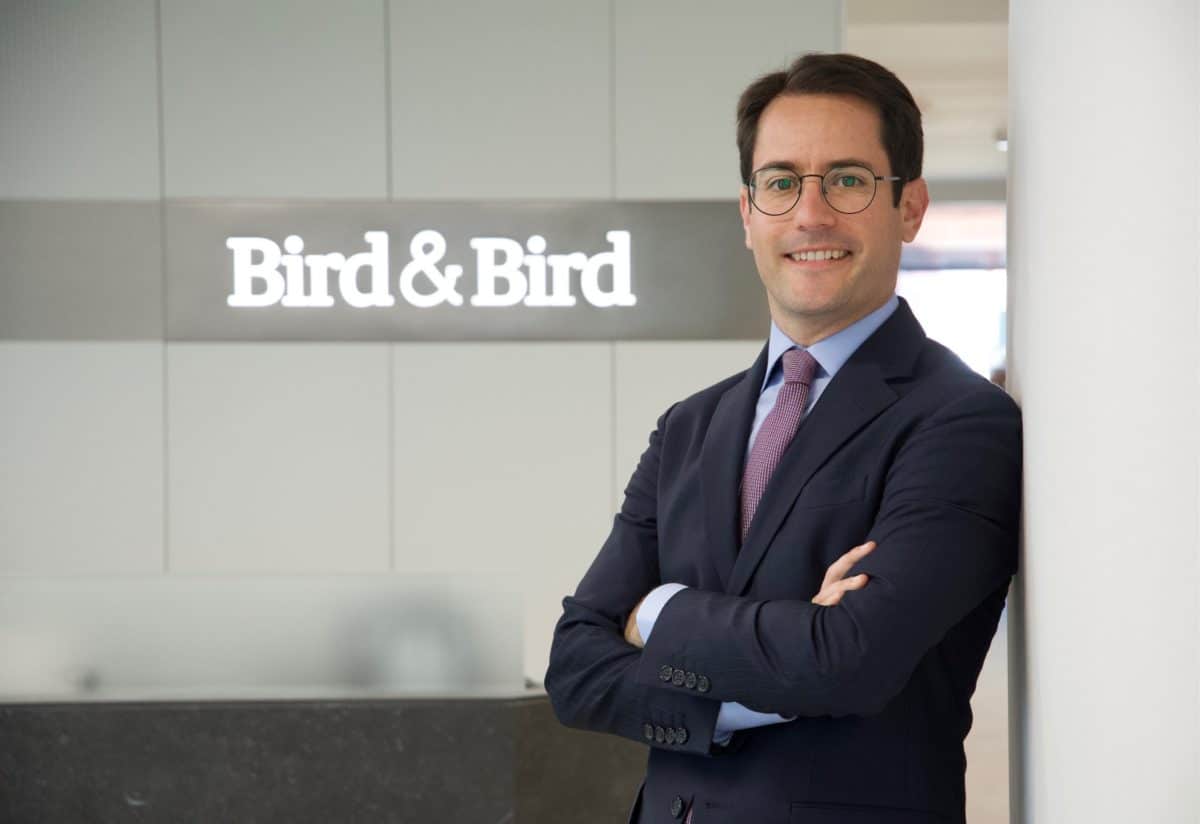 Joaquín Muñoz, nuevo socio de Bird & Bird, describe los retos legales de las empresas en la digitalización