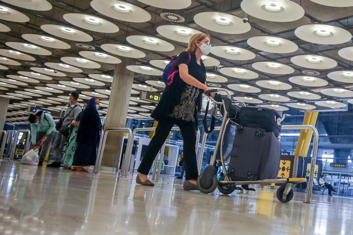 La Audiencia Nacional ratifica la prórroga de la cuarentena para los pasajeros procedentes de Brasil, Sudáfrica y otros 10 países