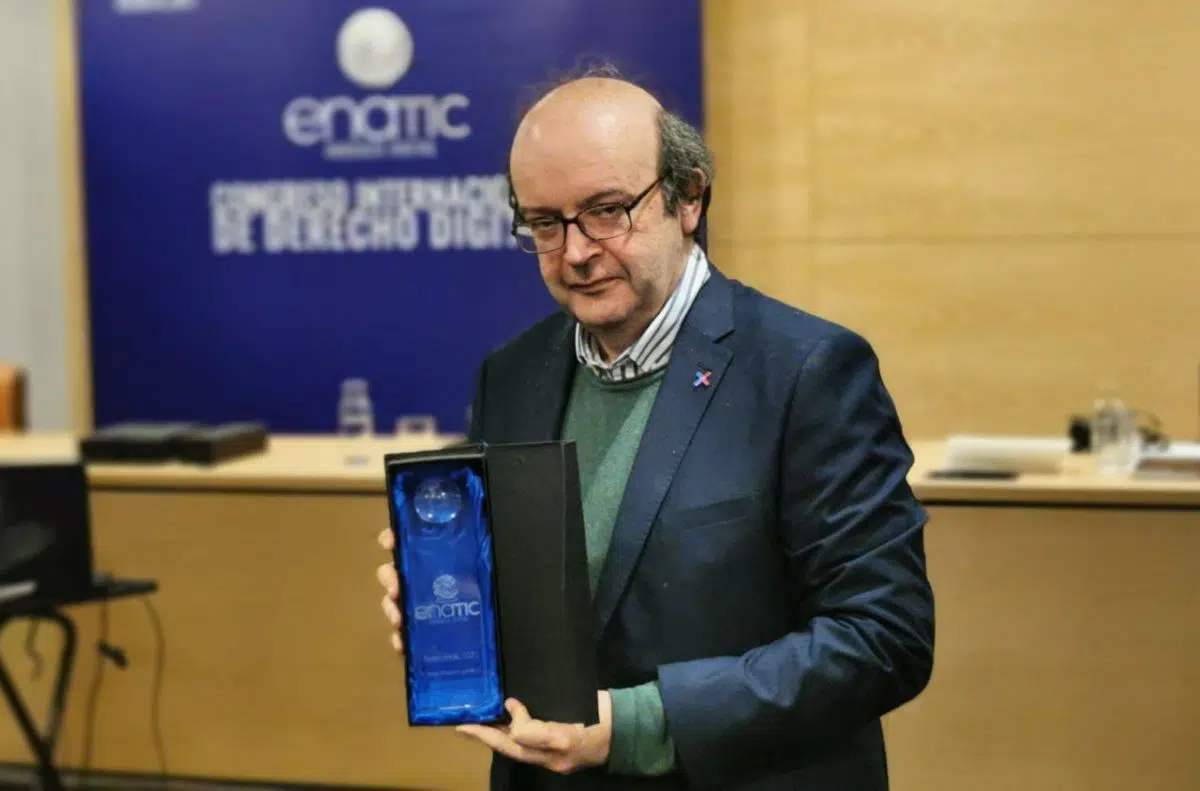 Luis Javier Sánchez, premio ENATIC a la comunicación de Derecho Digital 2021