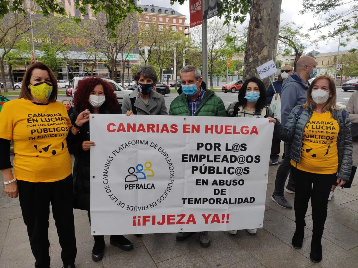 El Gobierno de Canarias y los sindicatos que apoyan a los interinos ultiman un acuerdo para que sean fijos