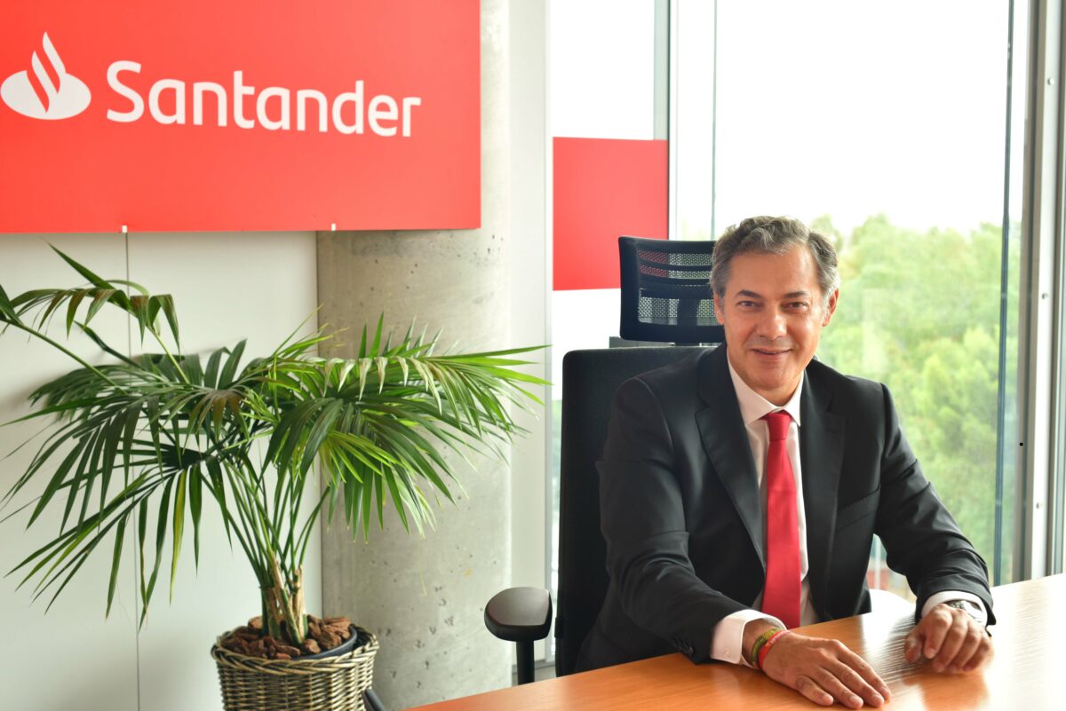 El Santander se adjudica el contrato de pago de las nóminas de los 30.000 funcionarios que dependen del Ministerio de Justicia