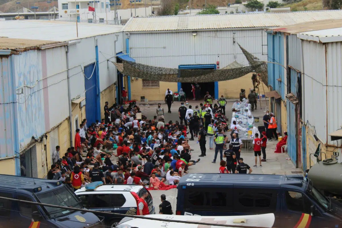 El 90% de las familias marroquíes contactadas por el Gobierno de Ceuta prefiere que sus hijos se queden en España