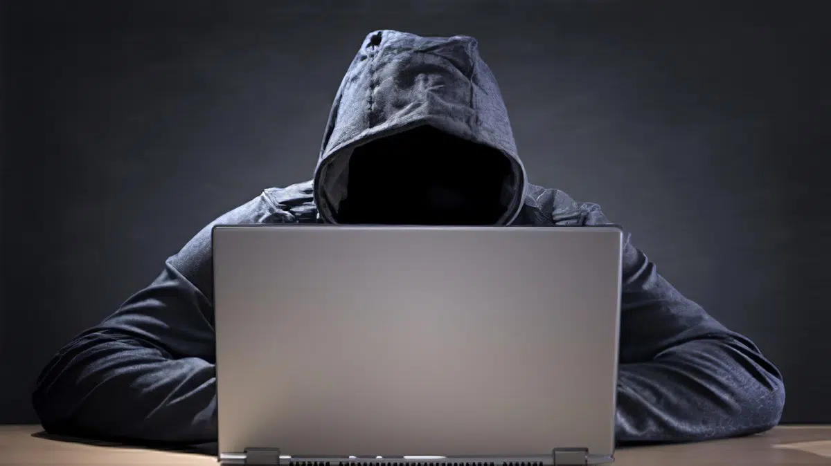 «Desde que se inició la crisis ha aumentado el número de fraudes online», según Noé de la Rubia, inspector de la Policía Nacional