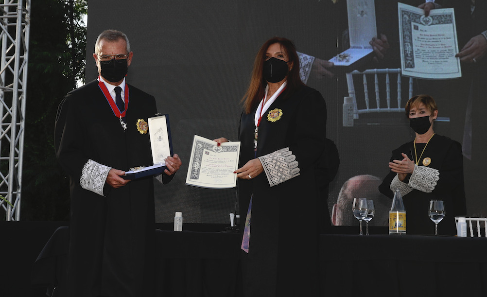 Rafael Bonmatí recibe la Cruz Distinguida de Primera clase de San Raimundo de Peñafort