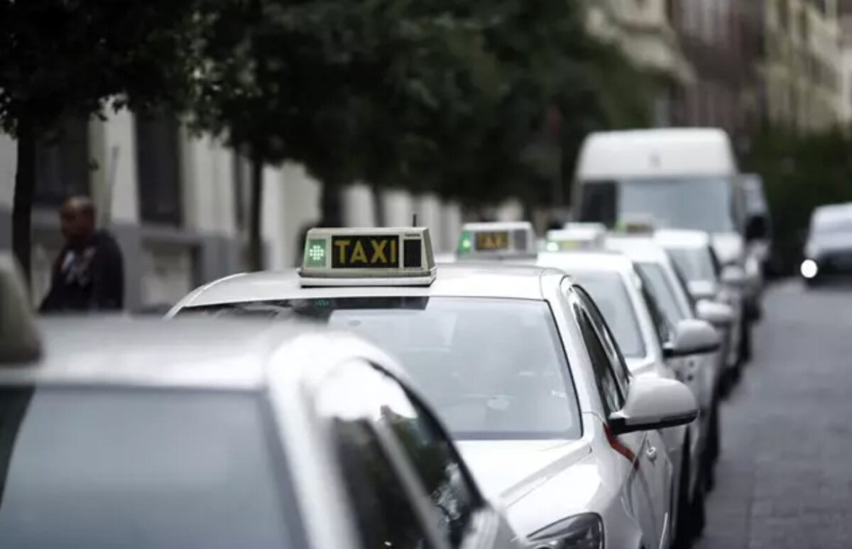 No se pueden usar datos tributarios sin consentimiento del interesado para revocar una licencia de taxi, según el Supremo