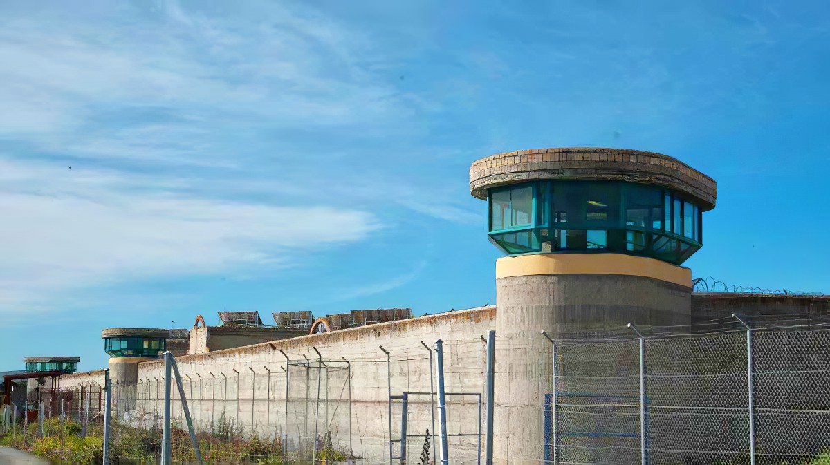 Ley de Regulación de la Eutanasia versus Ley General Penitenciaria