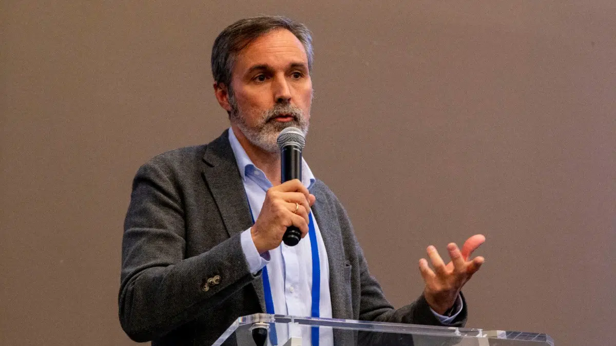 Jorge Fernández Vaquero renueva como portavoz nacional de AJFV para los próximos dos años