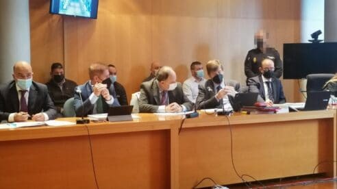 La Fiscalía pide 25 años de cárcel para los acusados del asesinato del concejal de Llanes (Asturias)
