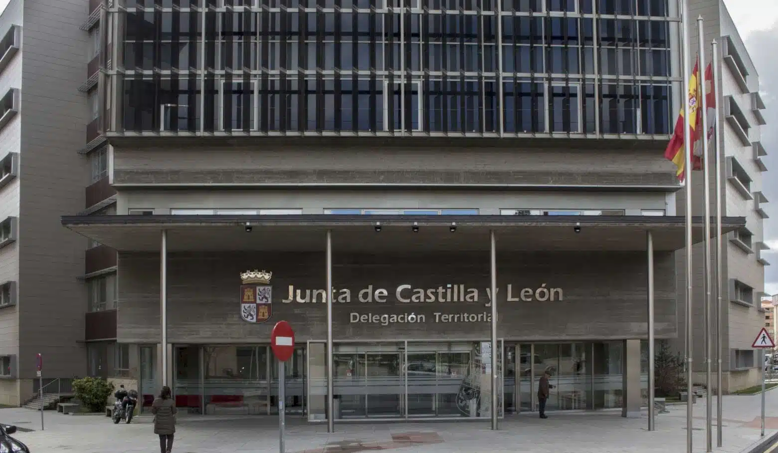 La Junta de Castilla y León declara la guerra al lobo: La AN admite a trámite el recurso contra la Orden que prohibe su caza