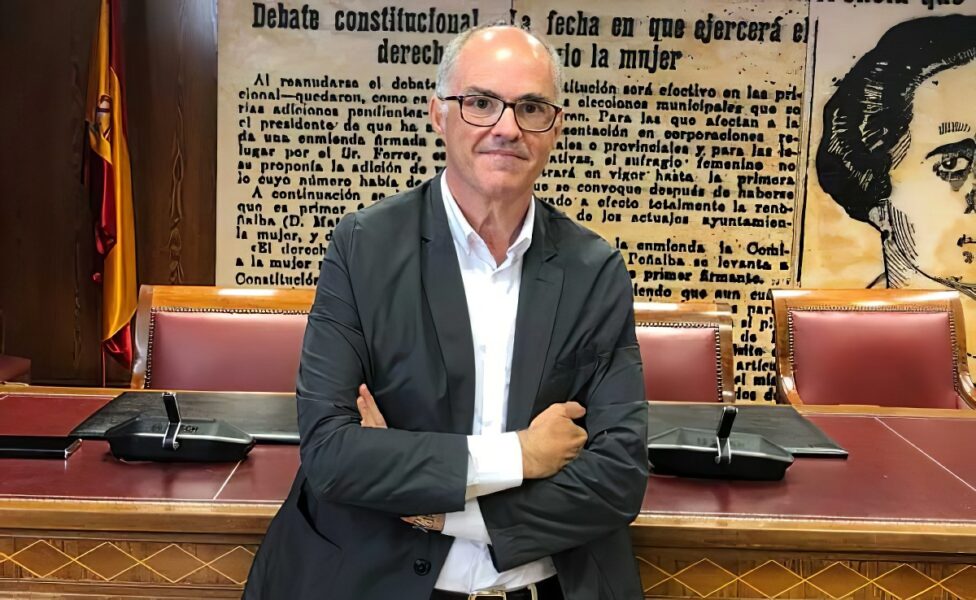 Fernando de Rosa exige al Gobierno que garantice los derechos de los mutualistas