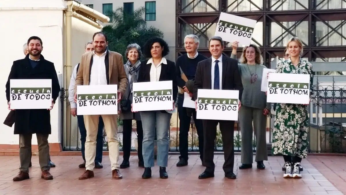 La plataforma Escuela de Todos denuncia la ‘instrumentalización política’ de varios claustros y consejos escolares de centros educativos de Cataluña