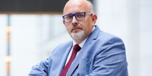 El supervisor de Protección de Datos de la UE entra en campaña para apoyar a su candidato a la Presidencia de la AEPD
