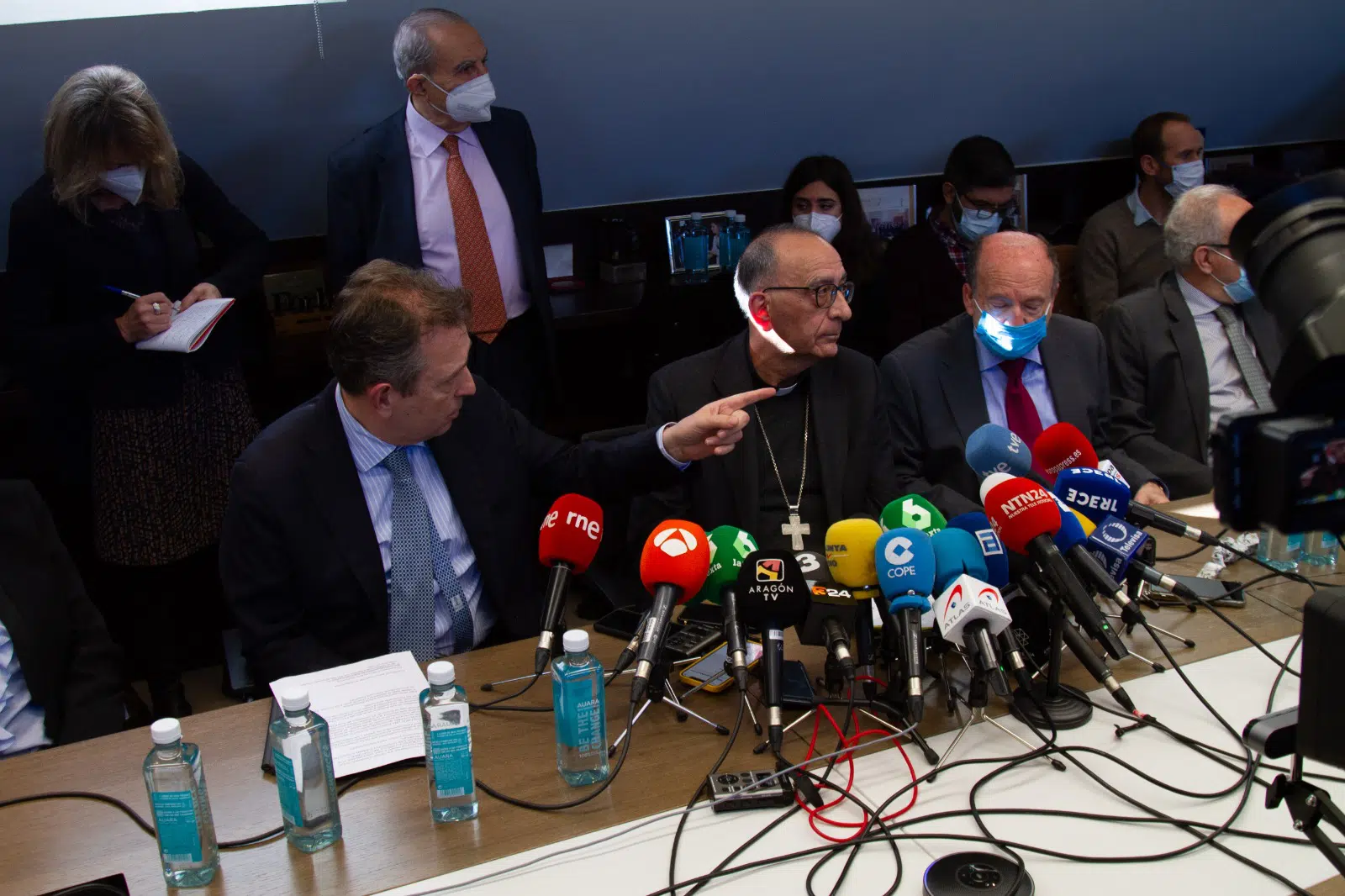 Cremades & Calvo-Sotelo, encargado de la auditoría sobre abusos sexuales en la Iglesia, recibe una veintena de denuncias en una semana