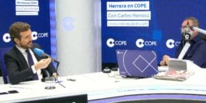 Casado: 'No es ejemplar que un hermano cobre de un contrato adjudicado por mi gobierno'