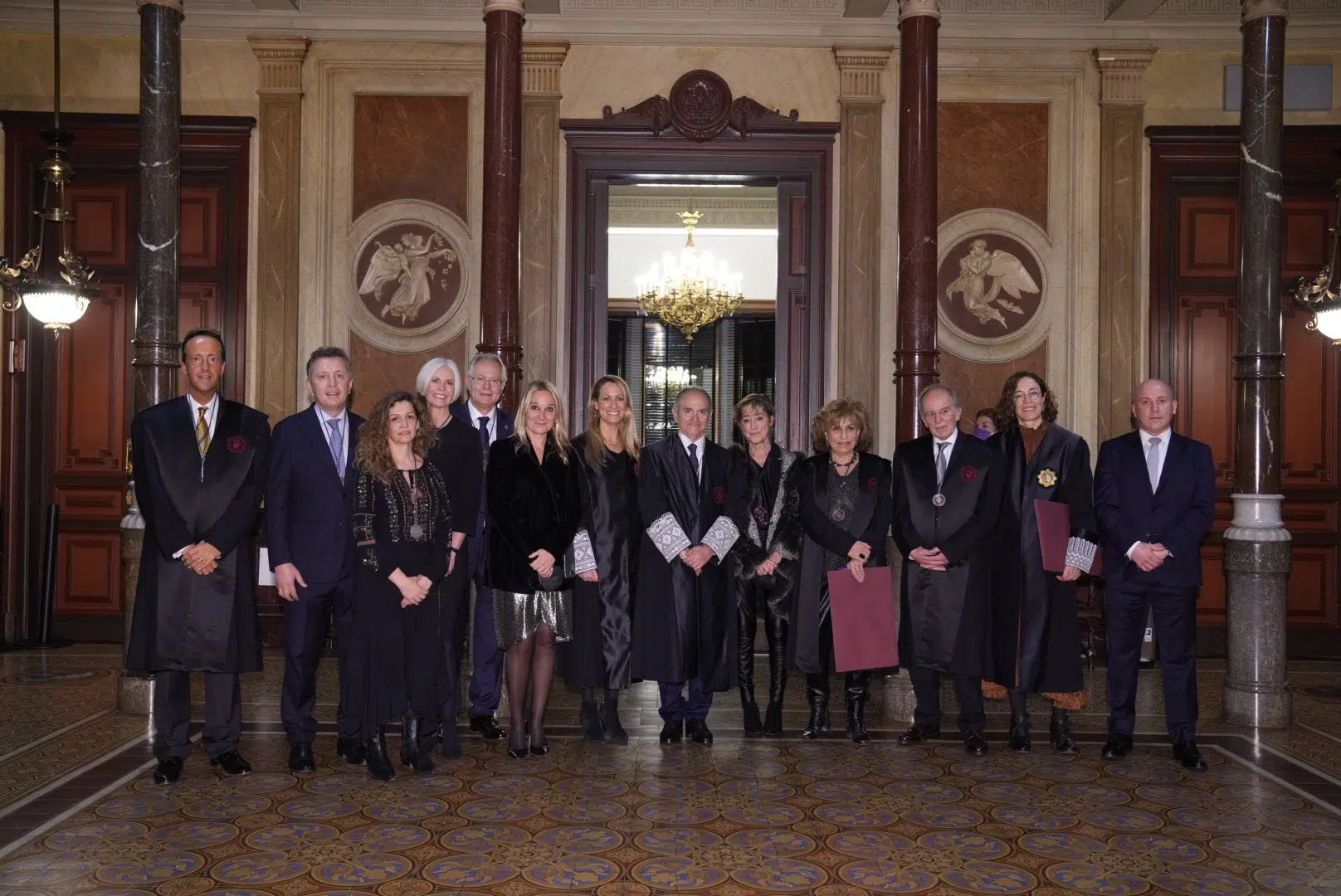 Medallas del ICAB: La abogacía de Barcelona reconoce la trayectoria profesional de ocho juristas