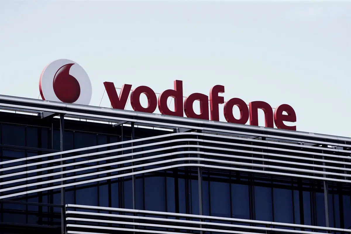 El Supremo estima el recurso de Vodafone contra la tasa por reserva del dominio público radioeléctrico