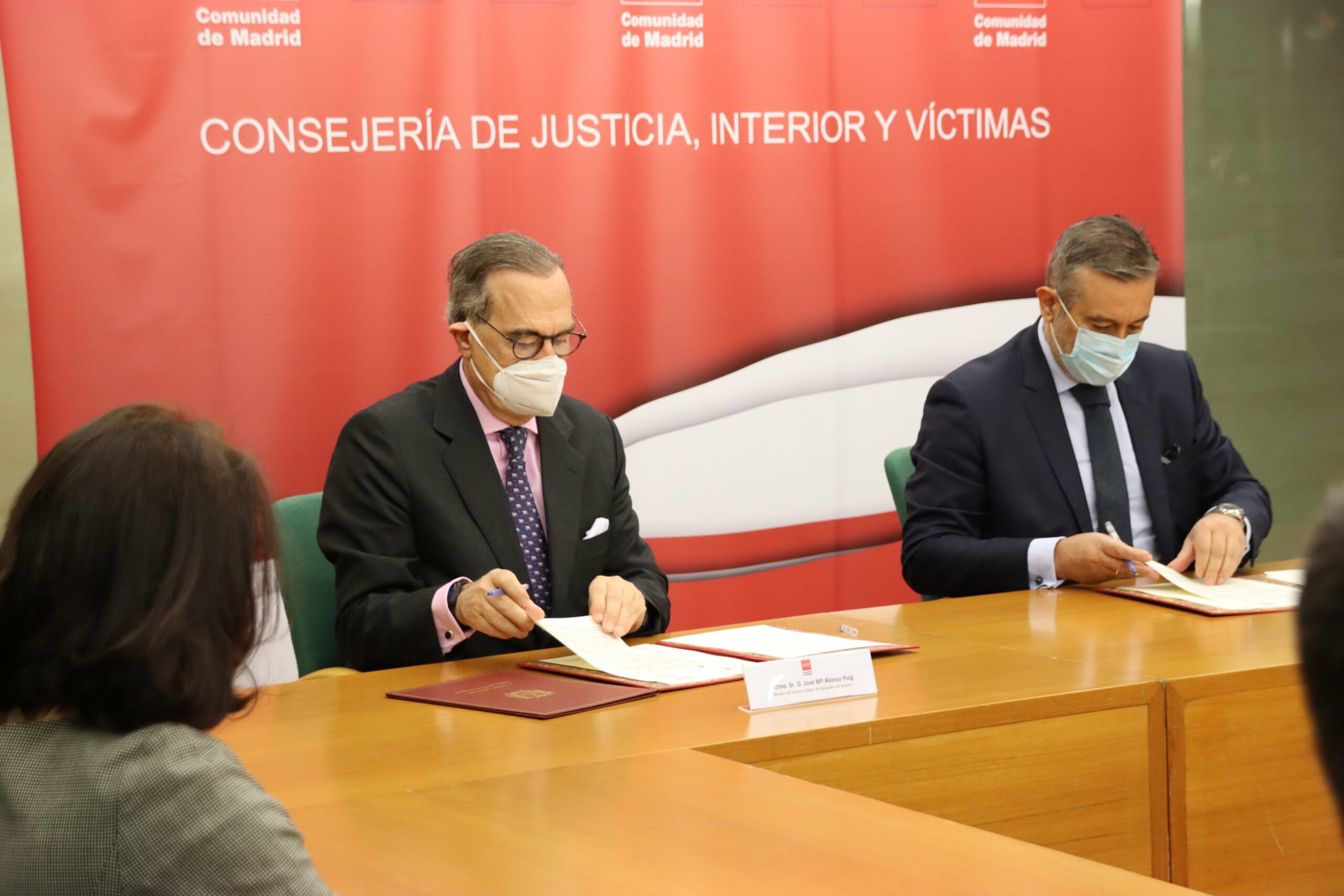 La Comunidad de Madrid duplica la inversión para el servicio de orientación jurídica durante 2022, destinará 1,1 millones