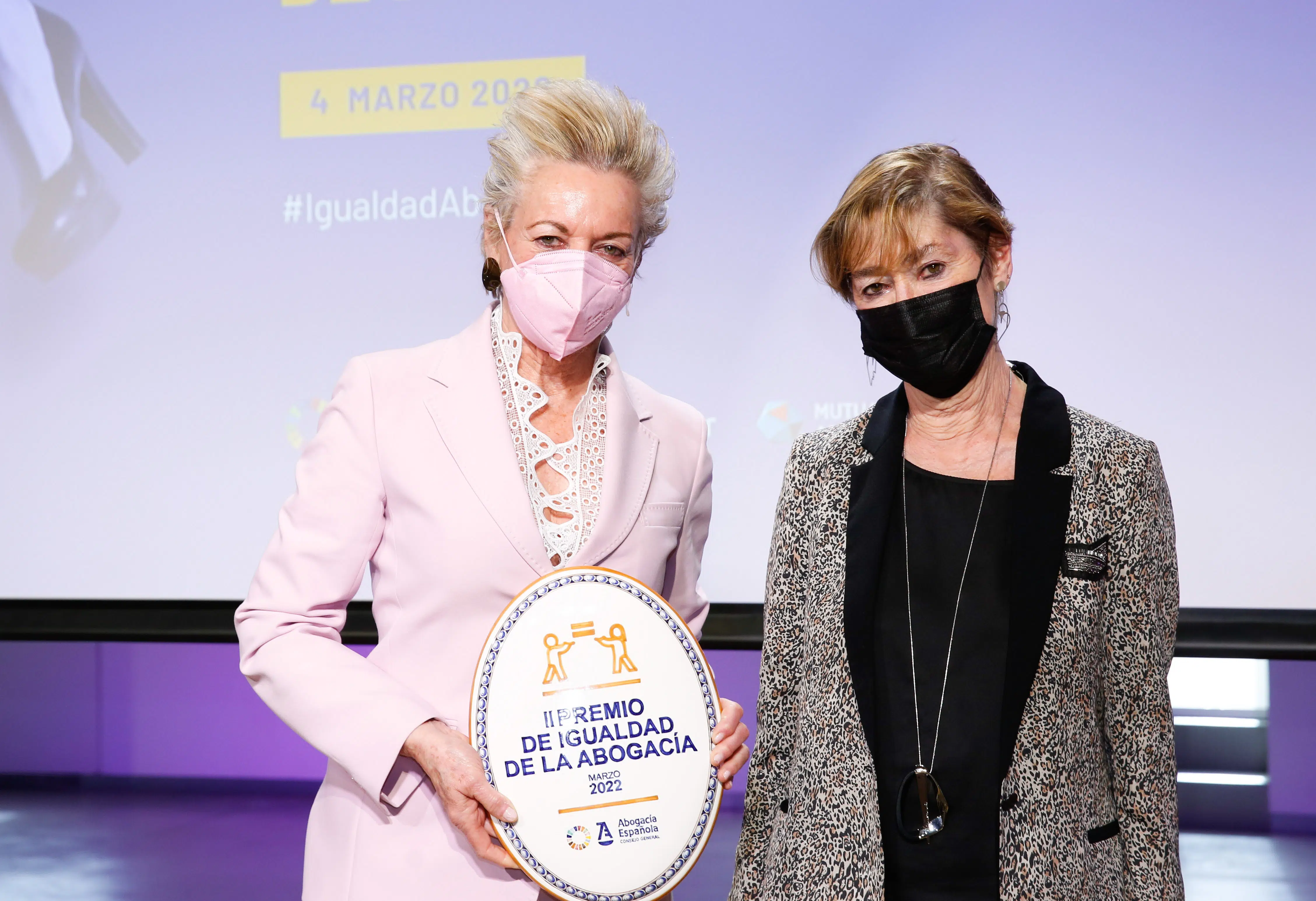 María Luisa Segoviano, premio Igualdad del CGAE: «Gracias al trabajo seremos libres»