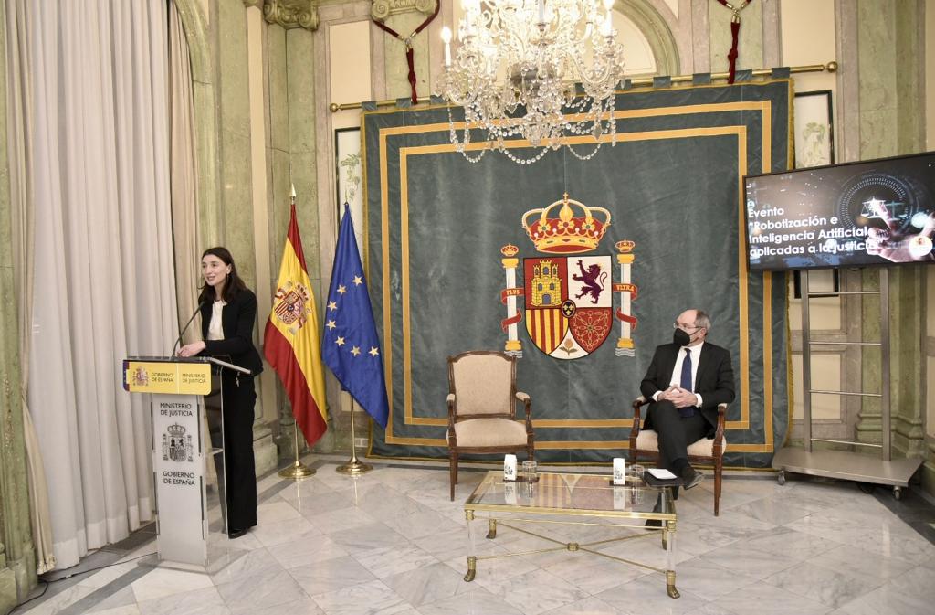 La Justicia en rumbo hacia la Inteligencia Artificial y la robotización