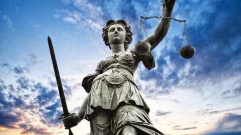 AJFV y FJI, en desacuerdo frontal con la decisión adoptada por el Ministerio de Justicia sobre los jueces sustitutos