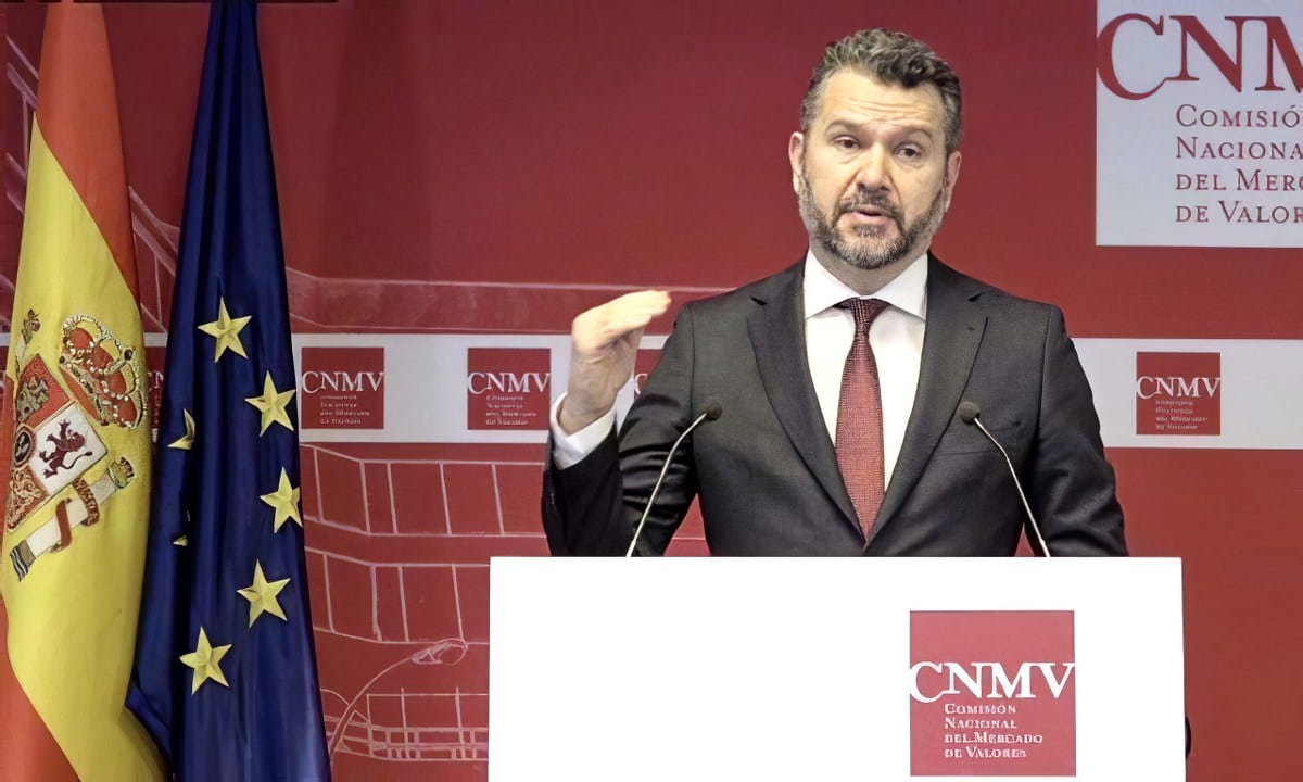El presidente de la CMNV denuncia que muchos de los fraudes financieros se están haciendo con criptomonedas