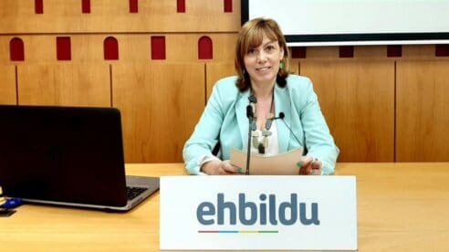 Condenada a 3 años de cárcel Miren Larrion, exportavoz de EH Bildu en Vitoria, por suplantar la identidad de una compañera