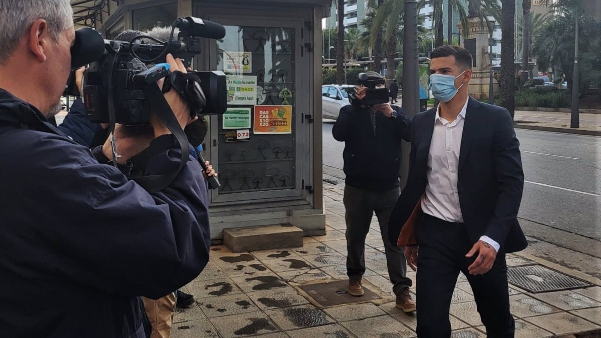 Condenado a 4 años de cárcel el futbolista Santi Mina por abuso sexual