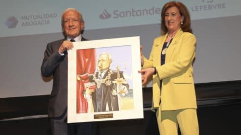Pascual Sala, premio Puñetas de Oro, critica el sistema de reparto político del Consejo General del Poder Judicial