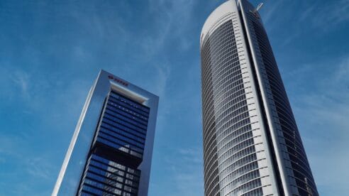 El exvicepresidente de CEPSA será interrogado mañana en la AN sobre la venta de la Torre a un jeque árabe
