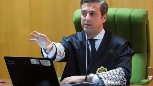 Germán Serrano, reelegido por cuarta vez consecutiva juez decano de Vigo con el 79,1 % de los votos