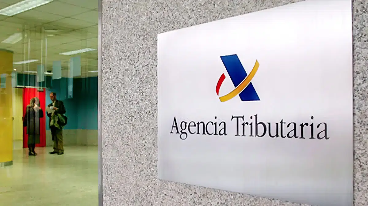 La Agencia Tributaria causa «seria indignación» entre las víctimas de Herrero Brigantina con órdenes masivas de embargo