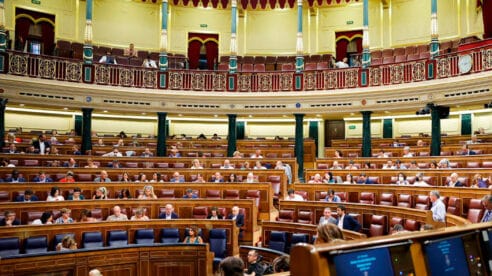 Los servicios jurídicos del Congreso rechazan la petición del Senado de retirar la ley de amnistía