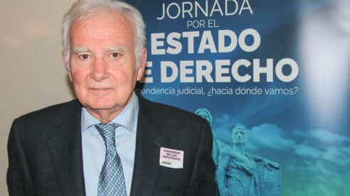 José Manuel Sieira, magistrado emérito: “Nadie entendería que el Parlamento no se renovara vencido el mandato de una legislatura”