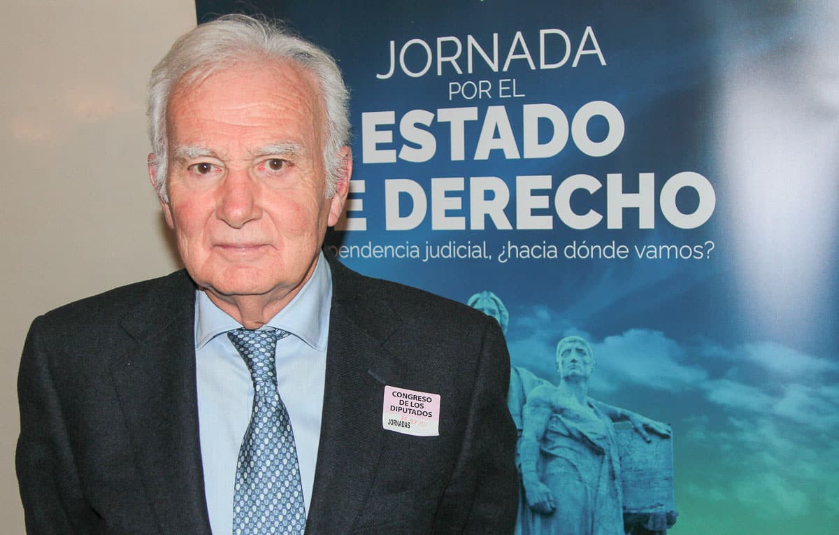 José Manuel Sieira, magistrado emérito: “Nadie entendería que el Parlamento no se renovara vencido el mandato de una legislatura”