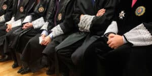 Los jueces decanos apoyan las reivindicaciones de sus representantes asociativos