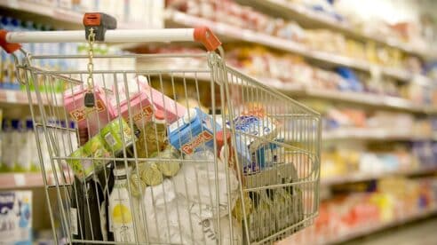Fijar topes a los productos básicos de la cesta de la compra es complejo y vulnera normativas comunitarias y nacionales