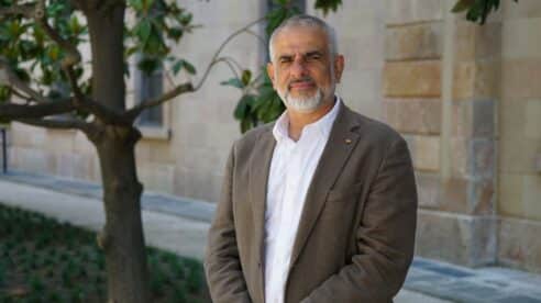 Carlos Carrizosa (Cs): «Colau favorece a los ‘okupas’ por encima de los colectivos vulnerables»