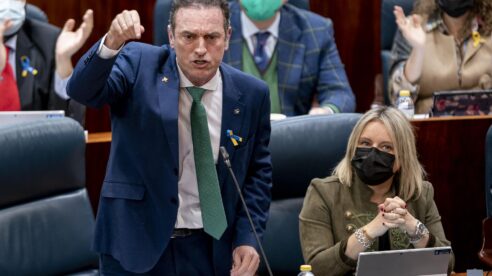 Dignidad y Justicia: «Un Gobierno decente no puede permitir que nadie ‘queme’ a quienes velan por nuestra seguridad»