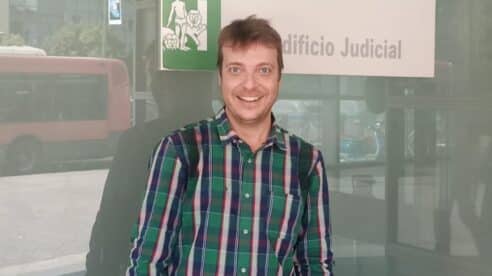 Daniel Sánchez Bernal, el abogado sevillano que lucha contra los juicios tardíos, se presenta a decano del ICAS