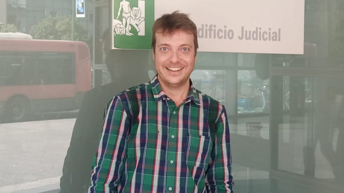 Daniel Sánchez Bernal, el abogado sevillano que lucha contra los juicios tardíos, se presenta a decano del ICAS