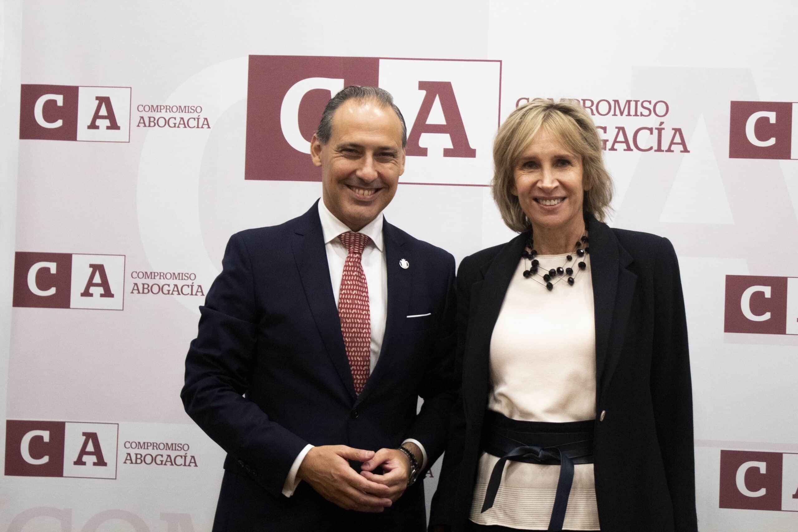 Eugenio Ribón lanza su candidatura a la presidencia del ICAM con Isabel Winkels y parte del equipo de José María Alonso