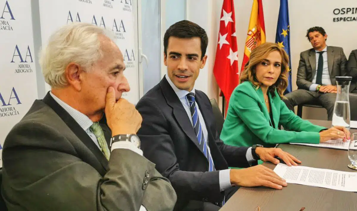 Juan Ramón Montero y Pilar Sánchez-Bleda se suben a la candidatura de Ospina