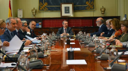 El Pleno del CGPJ rechaza invalidar el acuerdo entre el Gobierno y las asociaciones de jueces y fiscales