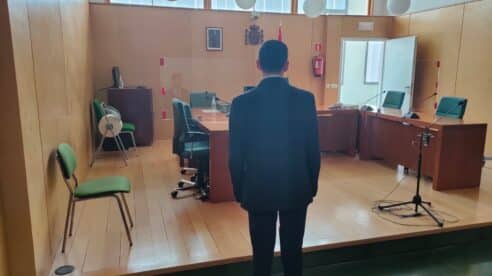 El abogado del turno de oficio que denunció a una clienta por amenazas: ‘El ICABURGOS me ha retirado el caso tras leer mi noticia en Confilegal’
