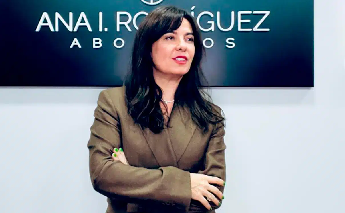 La abogada Ana I. Rodríguez ha renunciado en el último año a tres casos de turno de oficio por insultos, humillaciones y falta de confianza